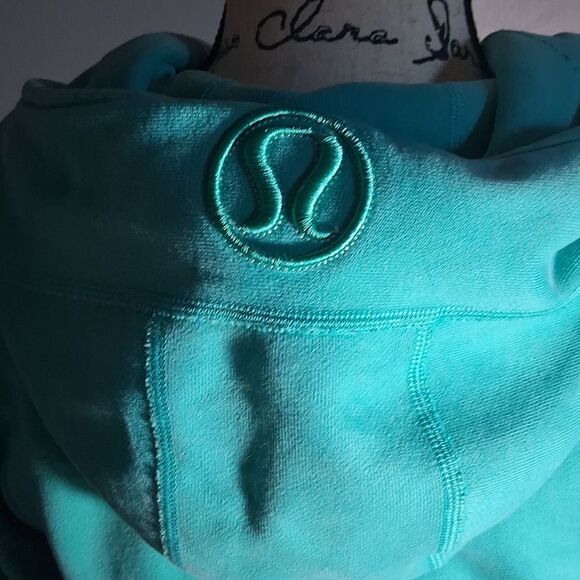 Lululemon Women's Teal Scuba Hoodie Jacket Size 8 - Picture 5 of 12